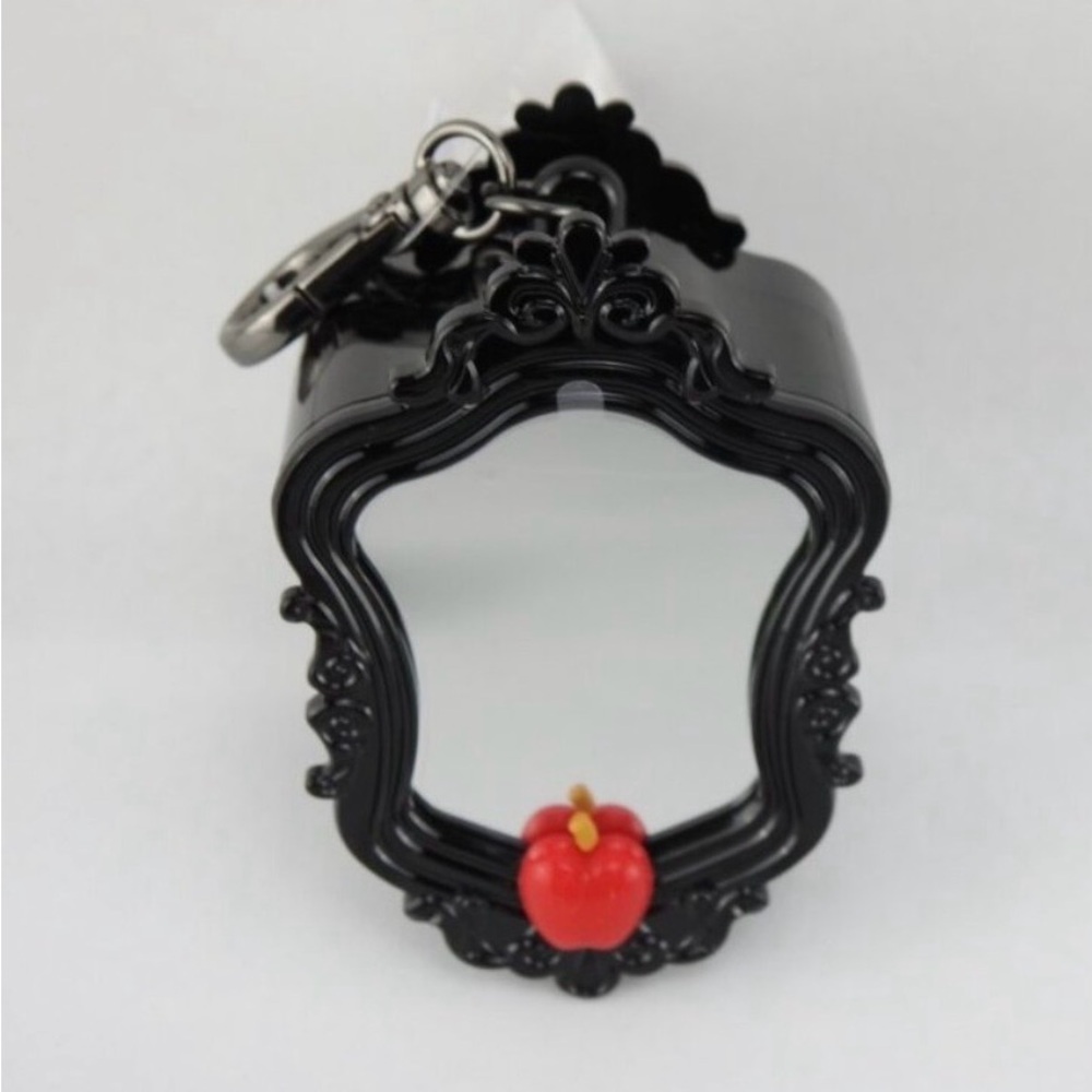 Bath & body works Evil Queen Black Mirror sanitizer Keychain & sanitizer